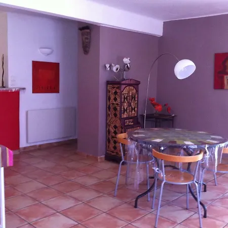 Appartement Cassis アパート *